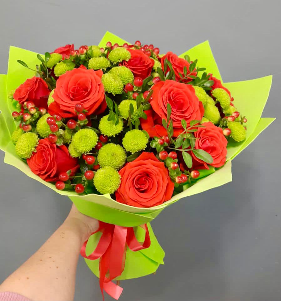 Букет цветов из: Хризантемы и Розы в Ковалево