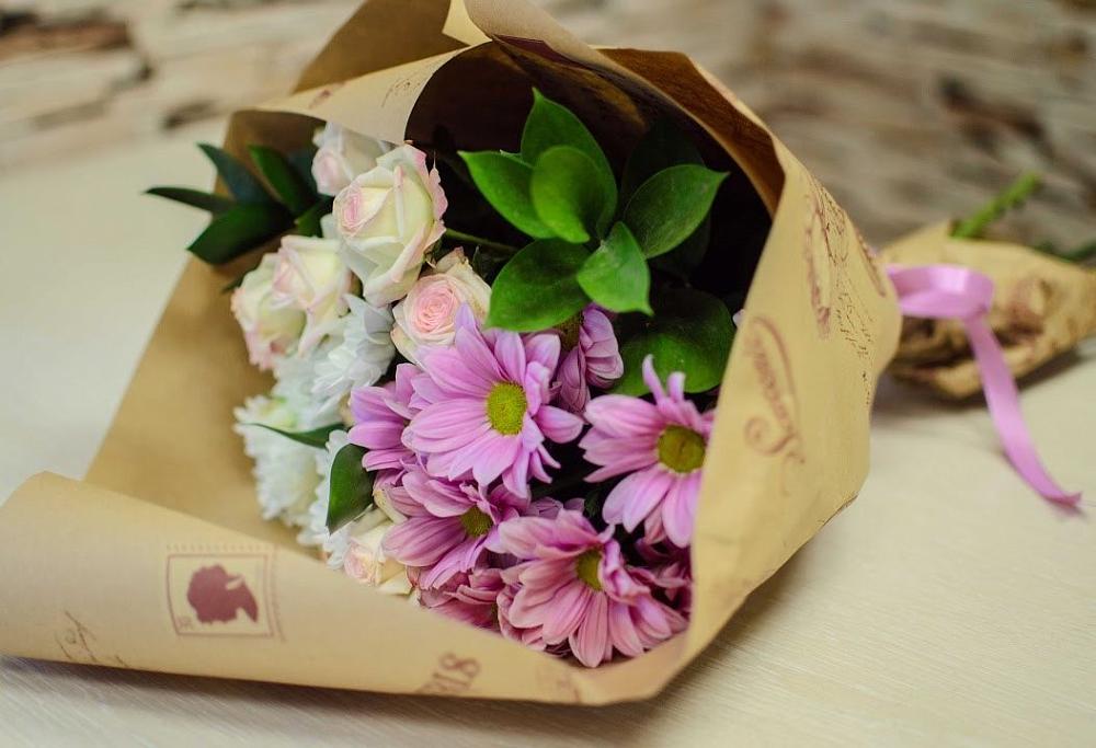 Букет цветов из: Розы и Хризантемы в Ковалево