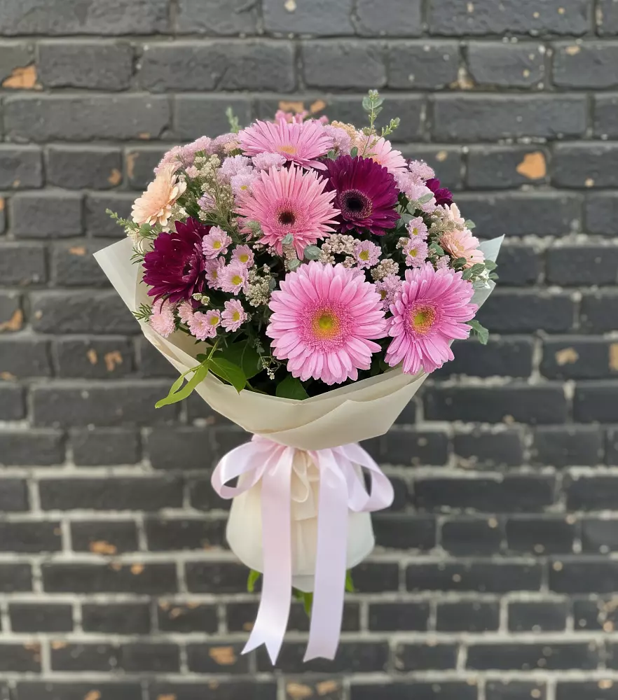 Букет цветов из: Герберы и Хризантемы в Ковалево