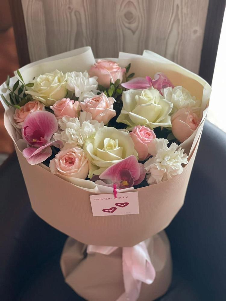 Букет цветов из: Орхидеи, Розы и Гвоздики в Ковалево