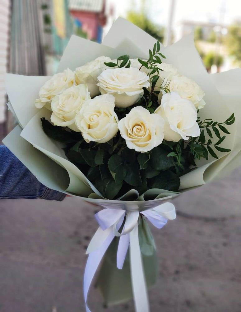 Букет Белые розы Проуд в Ковалево