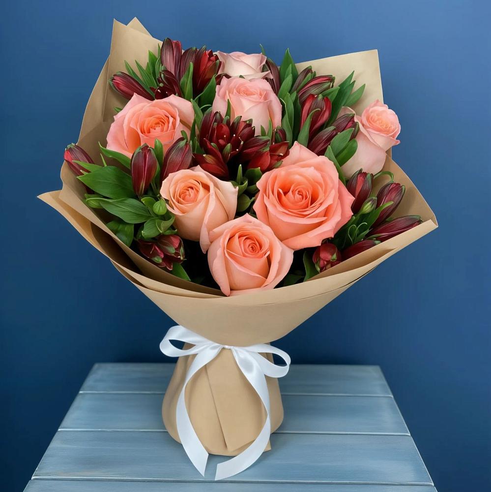 Букет цветов из: Розы и Альстромерии в Ковалево