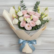 Букет цветов из:  Лизиантусы в Ковалево