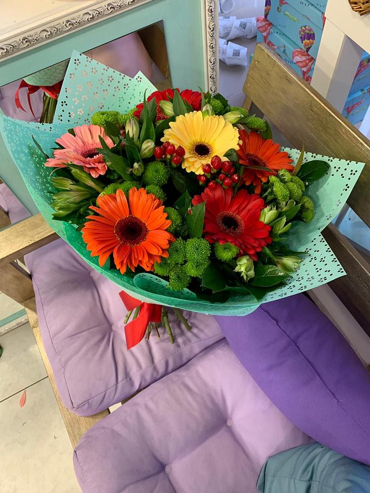 Букет цветов из: Герберы, Хризантемы и Альстромерии в Ковалево