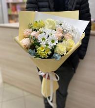 Букет цветов из:  Альстромерии, Розы и Хризантемы в Ковалево