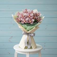 Букет цветов из:  Орхидеи и Розы в Ковалево