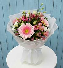 Букет цветов из:  Герберы, Альстромерии и Лизиантусы в Ковалево