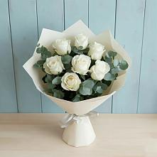 Букет Белые розы в Эвкалипте в Ковалево
