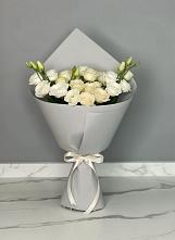 Букет цветов из:  Розы и Лизиантусы в Ковалево